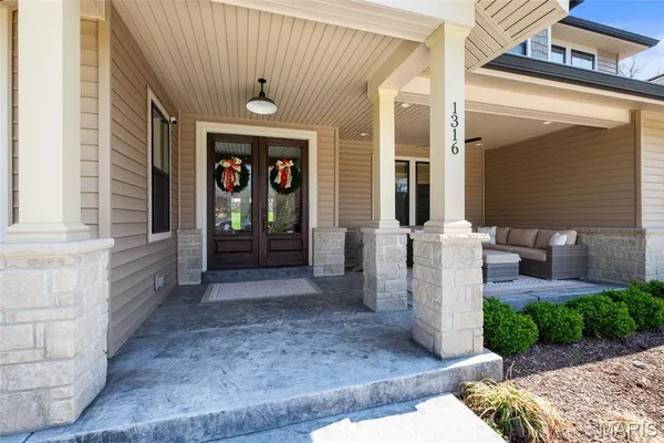 $1,749,000 | 1316 Fawnvalley Drive, Des Peres, MO 63131