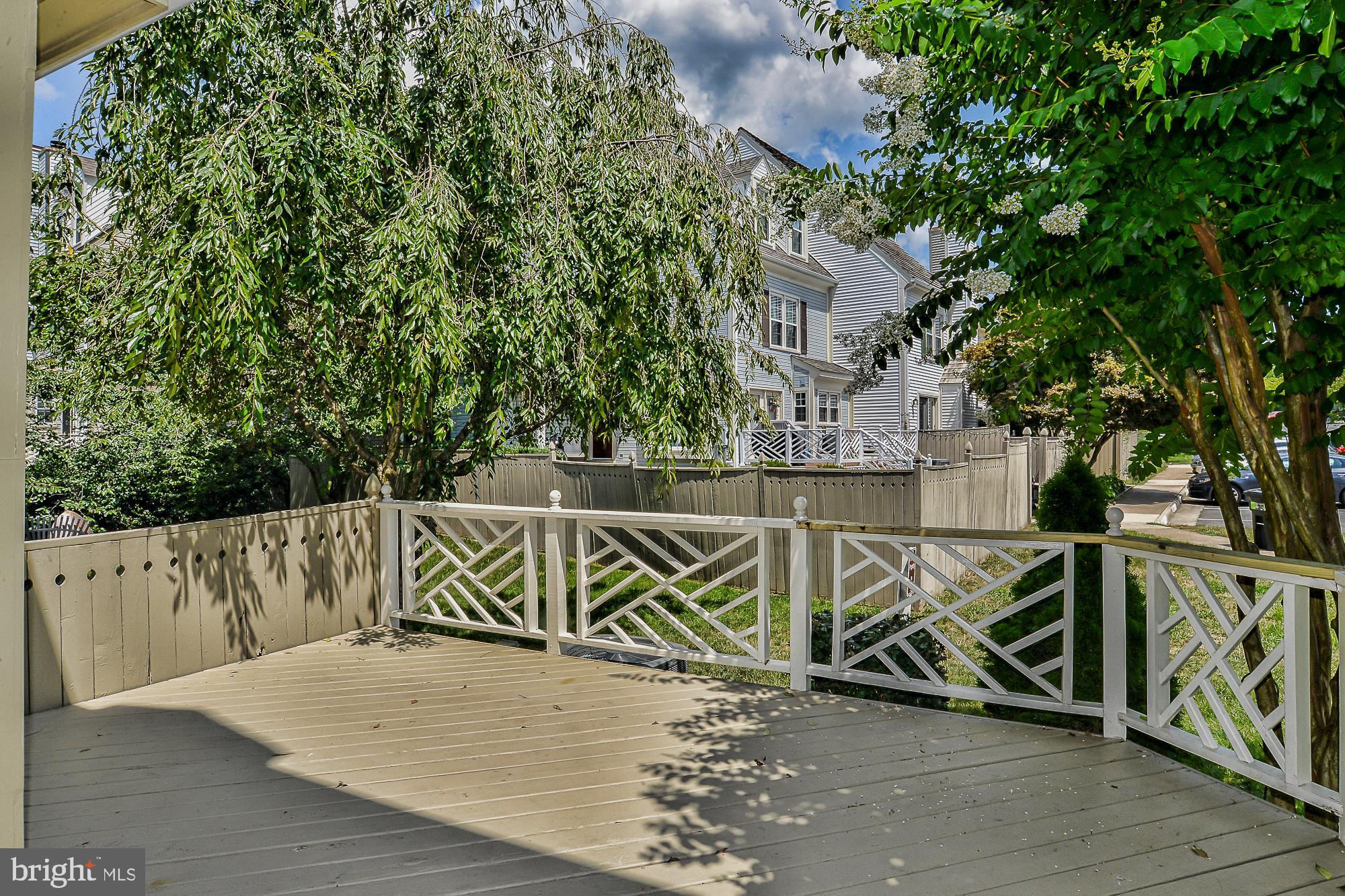 12817 Mill Brook Court Woodbridge, VA 22192 - Photo 3 of 34 an outdoor space with wooden stairs