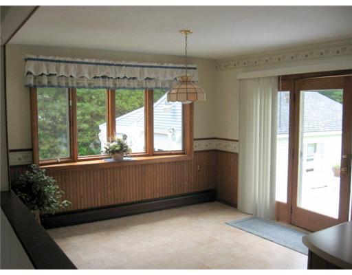 46 Andrea Avenue Waterville, ME 04901 - Photo 3 of 25 Other. Dining area with doors to the...