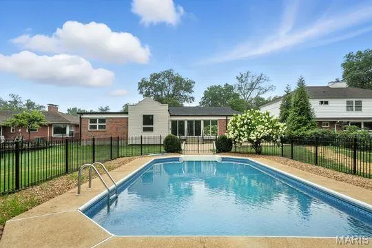 $750,000 | 6481 Westway Road, St. Louis, MO 63109