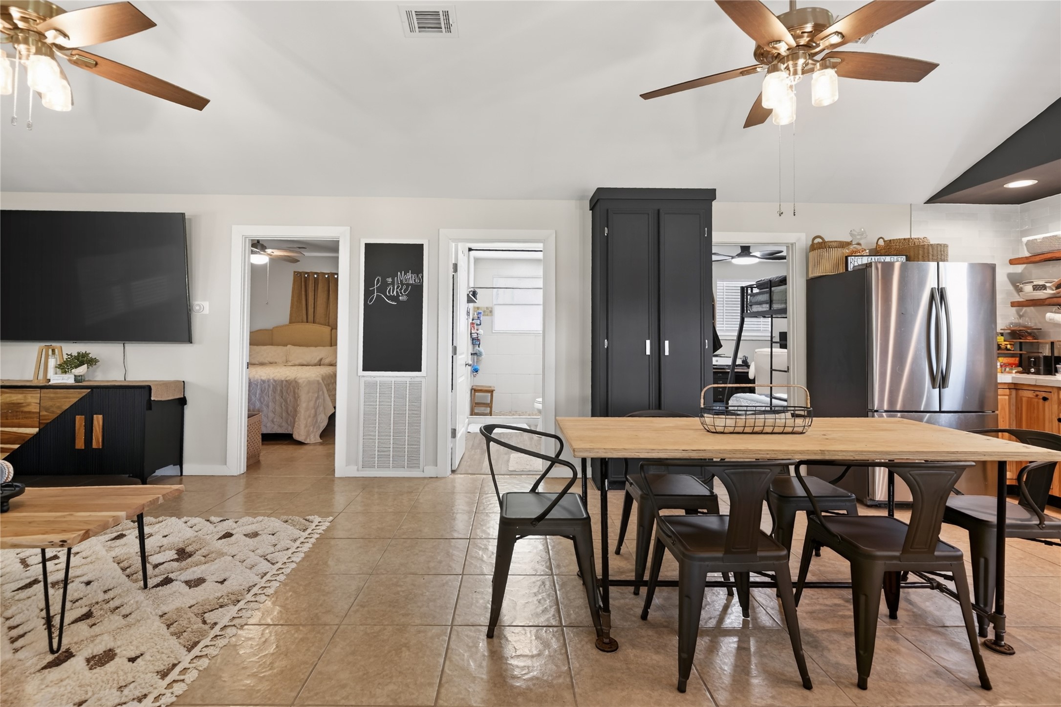 272 Sassafras Drive Trinity, TX 75862 - Photo 5 of 28
