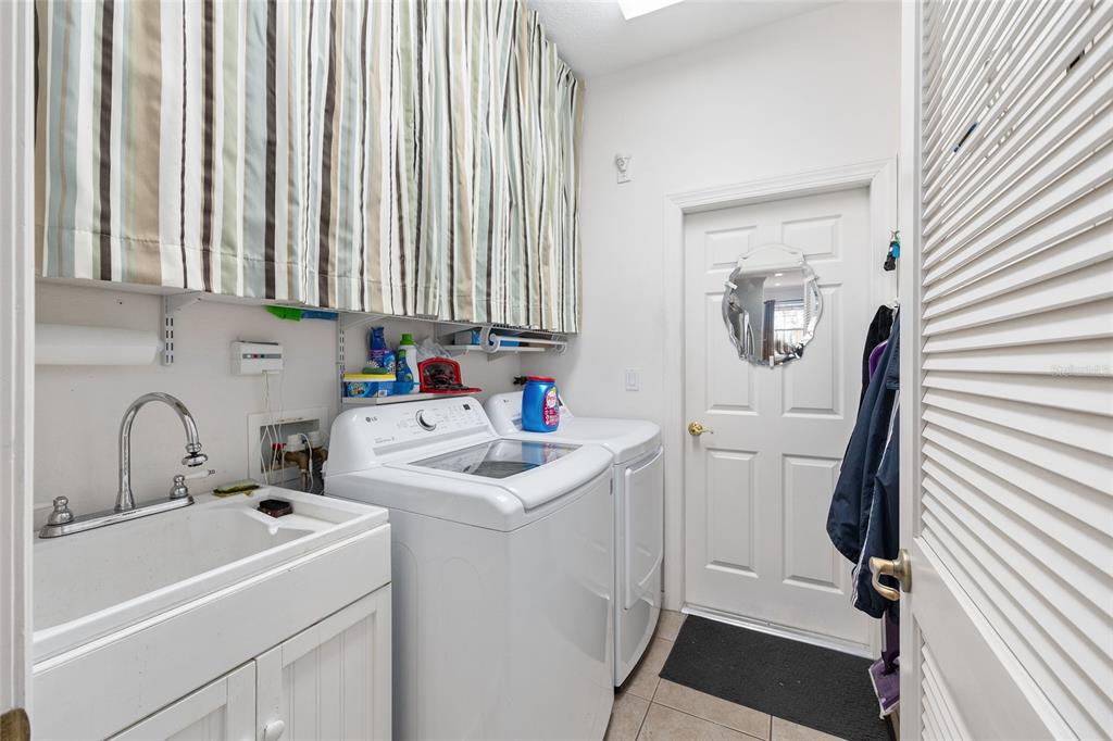 8785 Southwest 82nd Court Road Ocala, FL 34481 - Photo 37 of 47 Gallery Image 37