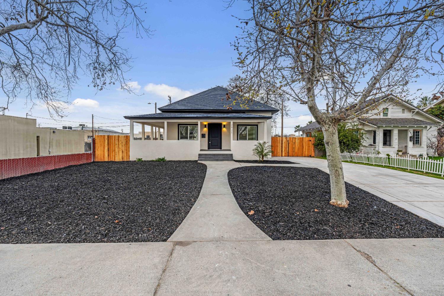 2921 5th Street Ceres, CA 95307 - Photo 3 of 35