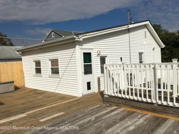 $2,000 | 237 Seabreeze Avenue, Unit A, Middletown, NJ 07748