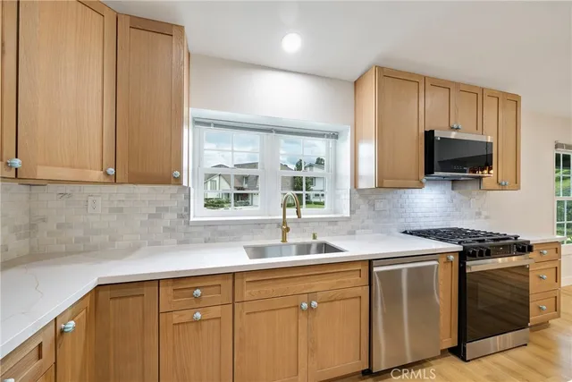 $1,199,900 | 500 South Calle De Casas, Anaheim, CA 92807