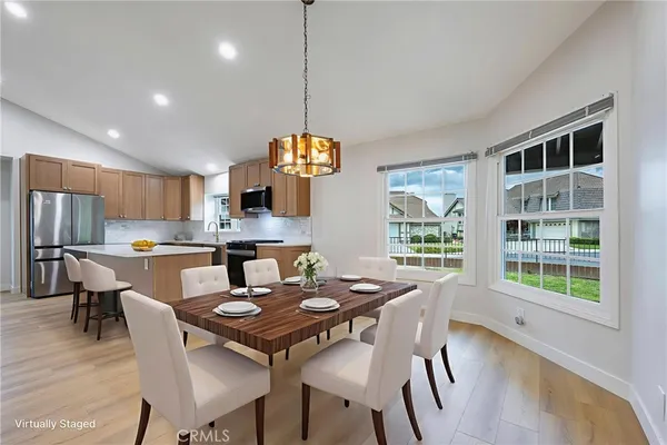 $1,149,900 | 500 South Calle De Casas, Anaheim Hills, CA 92807