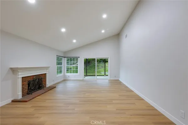 $1,149,900 | 500 South Calle De Casas, Anaheim Hills, CA 92807