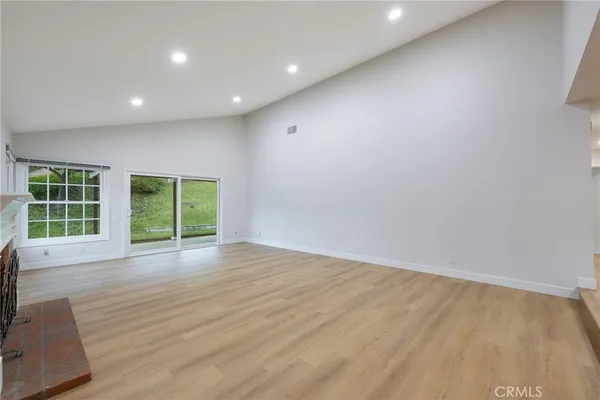$1,149,900 | 500 South Calle De Casas, Anaheim Hills, CA 92807