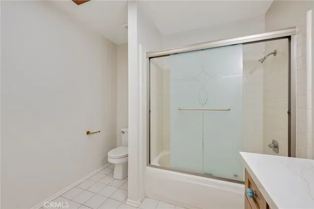 $1,199,900 | 500 South Calle De Casas, Anaheim, CA 92807