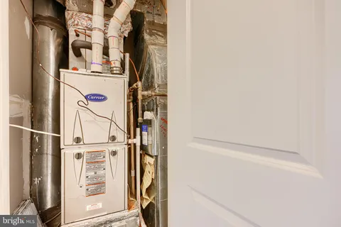 a view of a backyard with a fountain