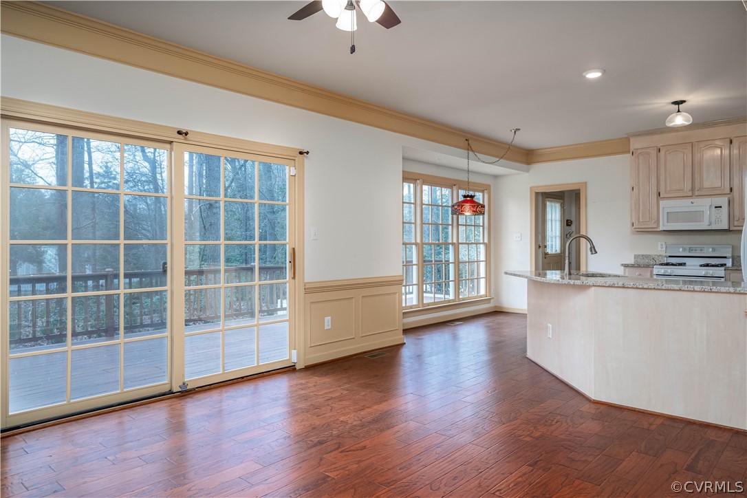 121 Broadmoor Williamsburg, VA 23188 - Photo 10 of 34 a view of empty room with wooden floor and fan