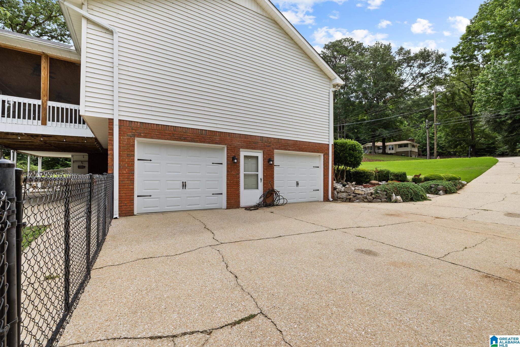 8210 Cedar Mountain Road Pinson, AL 35126 - Photo 11 of 90
