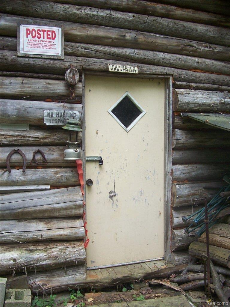 0 Cedar Creek Road North Branch, MI 48461 - Photo 9 of 10 Cedar Creek Door to cabin