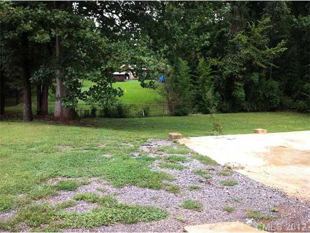 4923 Nevin Road Charlotte, NC 28269 - Photo 12 of 12 Gallery Image 12