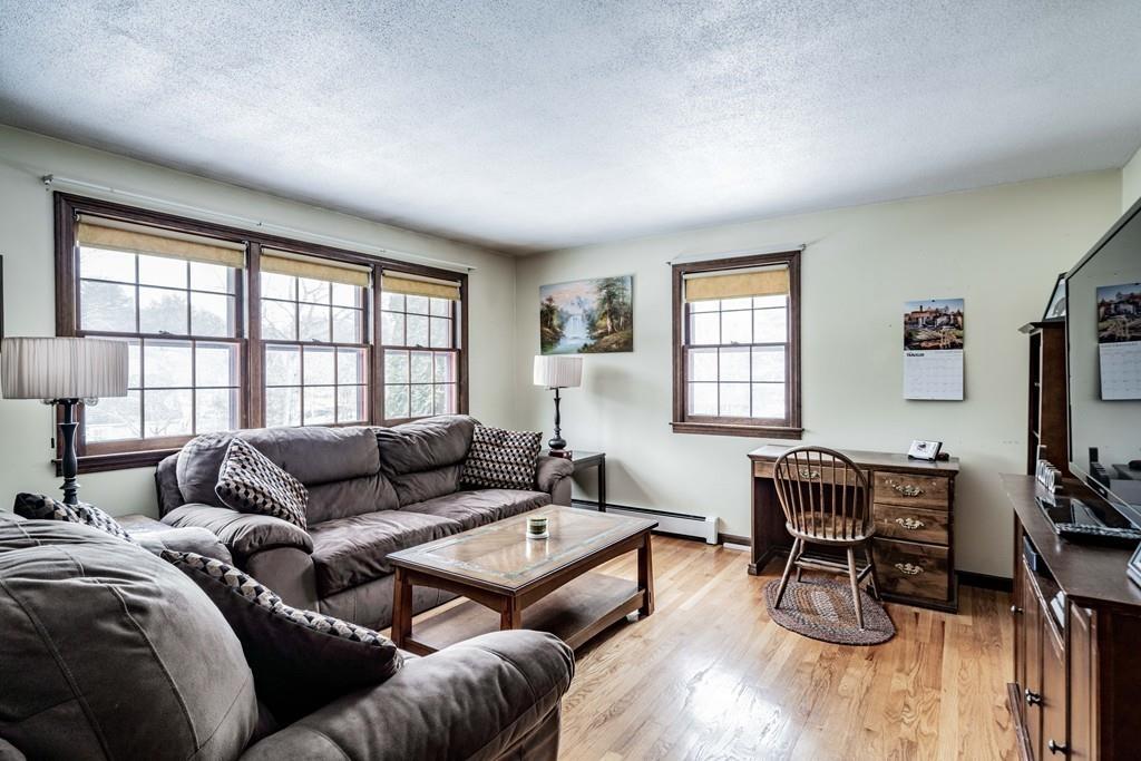 77 Old Farm Road Westfield, MA 01085 - Photo 11 of 26 Gallery Image 11