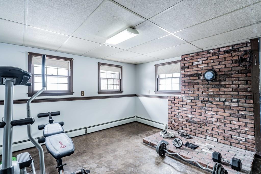 77 Old Farm Road Westfield, MA 01085 - Photo 19 of 26 Gallery Image 19