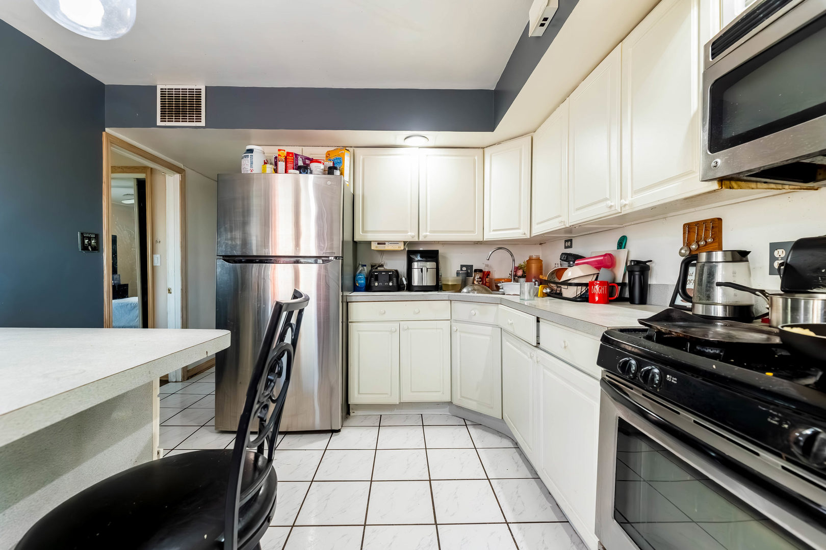 11549 South Lee Road Alsip, IL 60803 - Photo 5 of 15