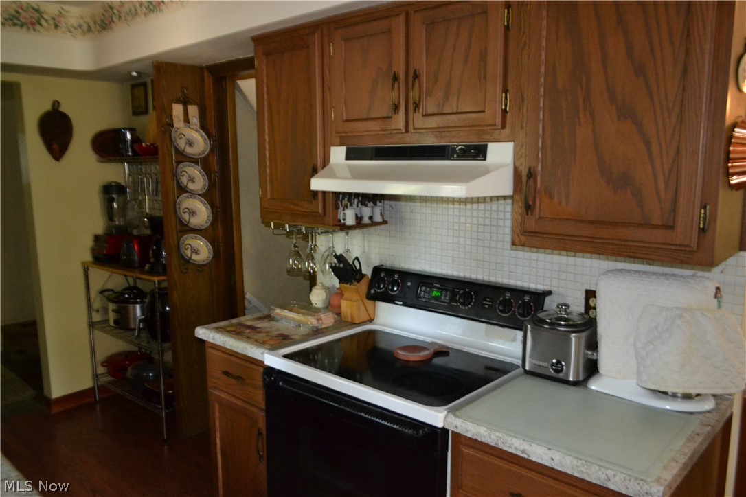 7788 McCreary Road Independence, OH 44131 - Photo 12 of 35