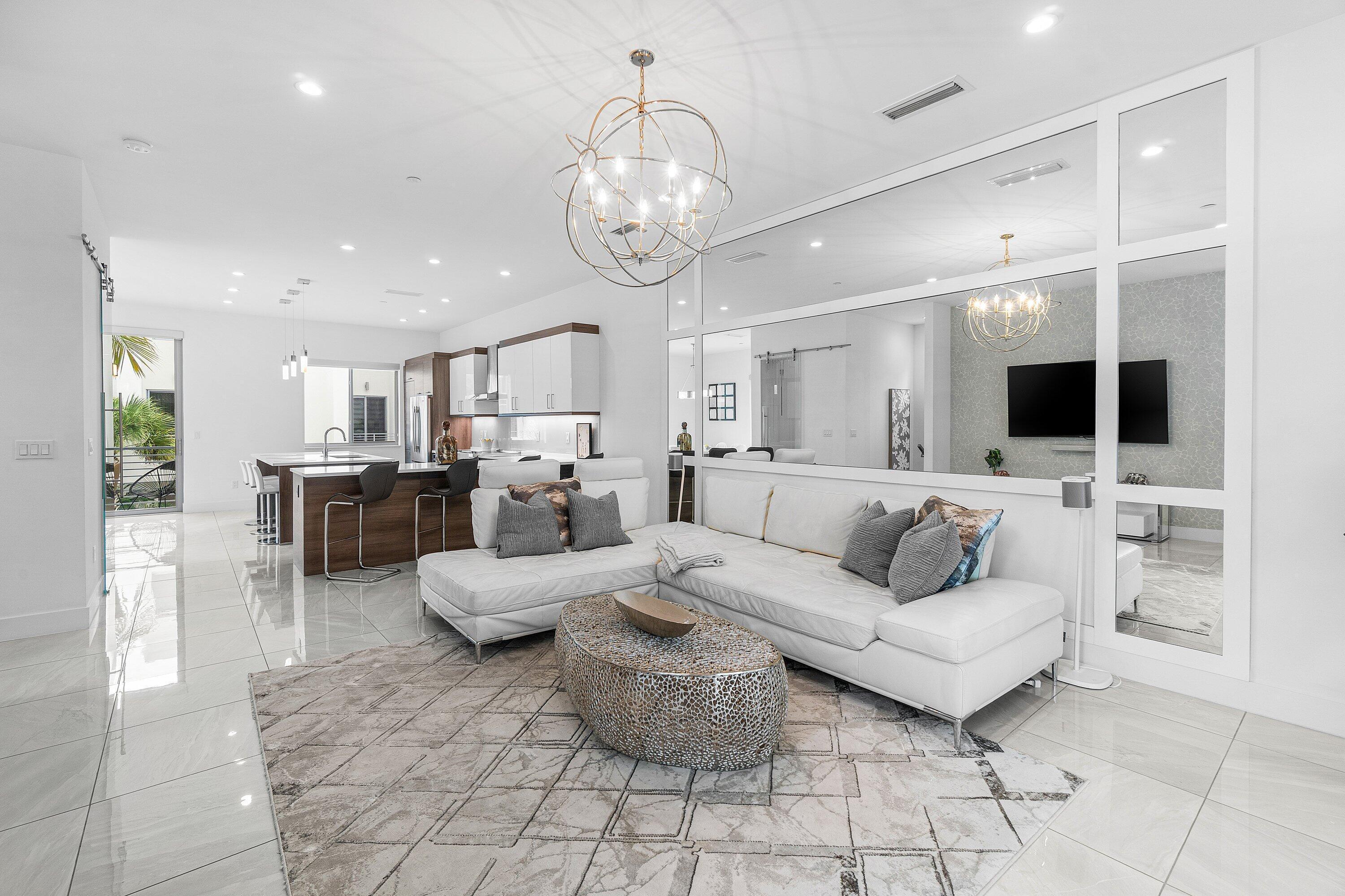 4053 Northwest 17th Way Boca Raton, FL 33431 - Photo 13 of 36 013-4053Northwest17thWay-BocaRaton-FL-33