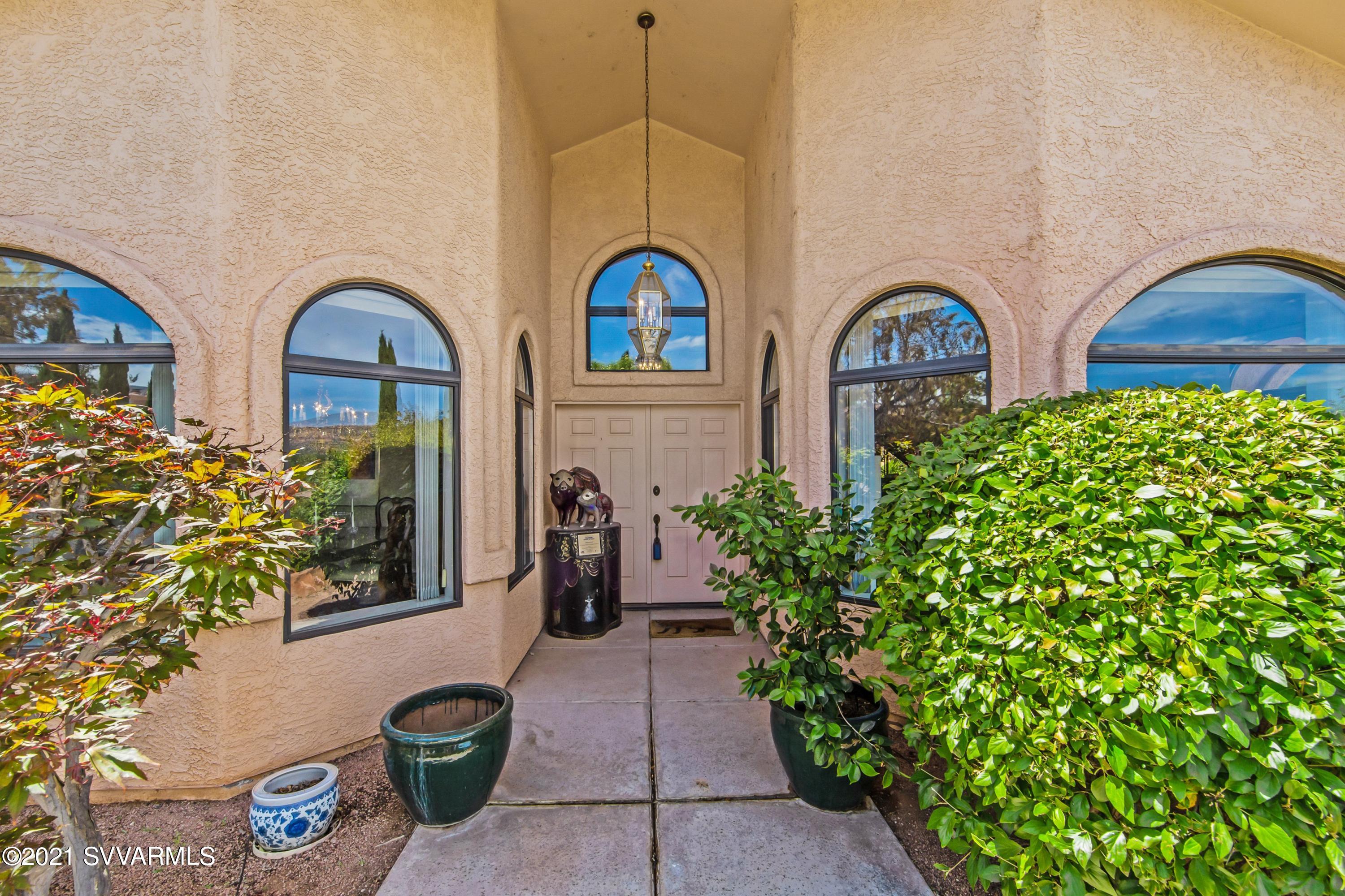 89 Ridge Rock Road Sedona, AZ 86351 - Photo 12 of 49 012_Front Entry