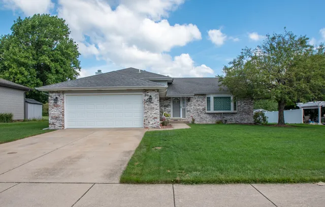 $389,000 | 13100 Snowberry Lane, St. John, IN 46373