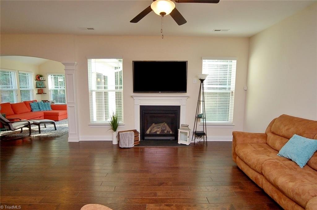 2518 Copperleaf Court High Point, NC 27265 - Photo 8 of 30 The living room features a gas log fireplace.