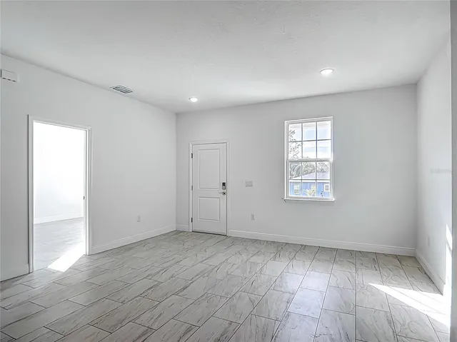 $2,000 | 5736 North Claremont Drive, Citrus Springs, FL 34434