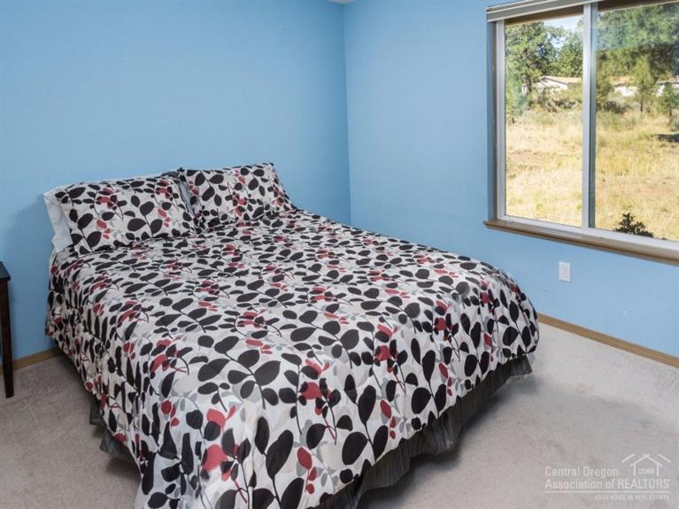 59923 Hopi Road Bend, OR 97702 - Photo 7 of 16 Additional Photo