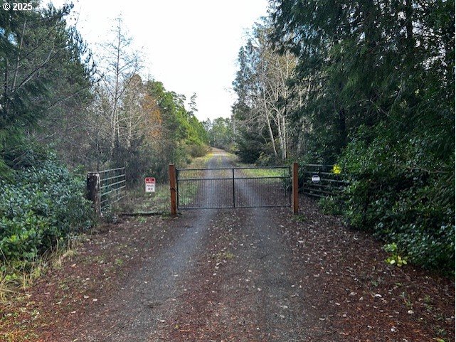 Or Coast Highway Florence, OR 97439 - Photo 5 of 19