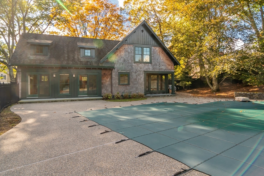 32 Standish Circle Wellesley, MA 02481 - Photo 41 of 41 a front view of a house with a yard