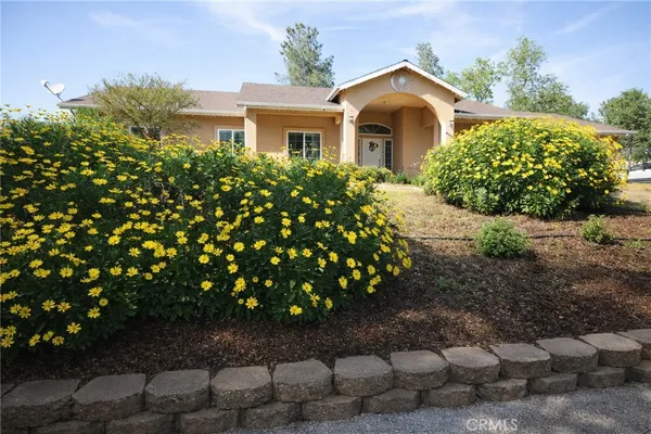 $460,000 | 41121 Long Hollow Drive, Coarsegold, CA 93614