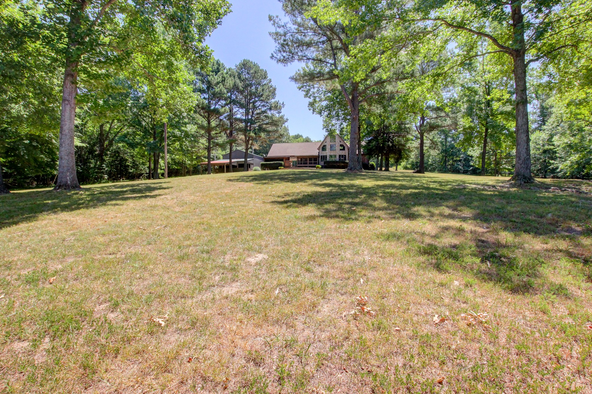 195 Cedar Point Road Bumpus Mills, TN 37028 - Photo 16 of 66 Gallery Image 16