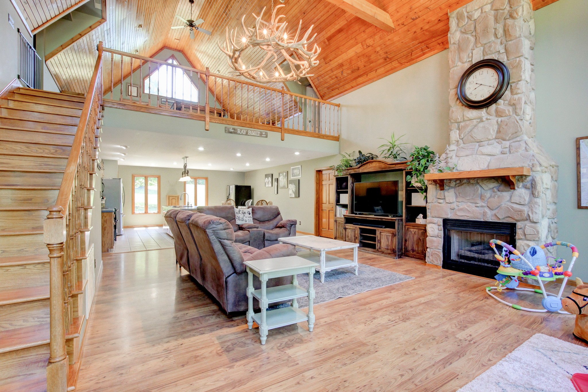 195 Cedar Point Road Bumpus Mills, TN 37028 - Photo 37 of 66 Gallery Image 37