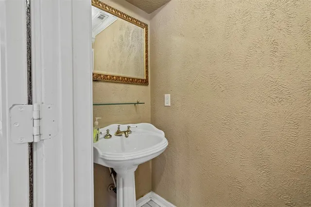 $2,750 | 3321 Heather Hill Drive, Garland, TX 75044