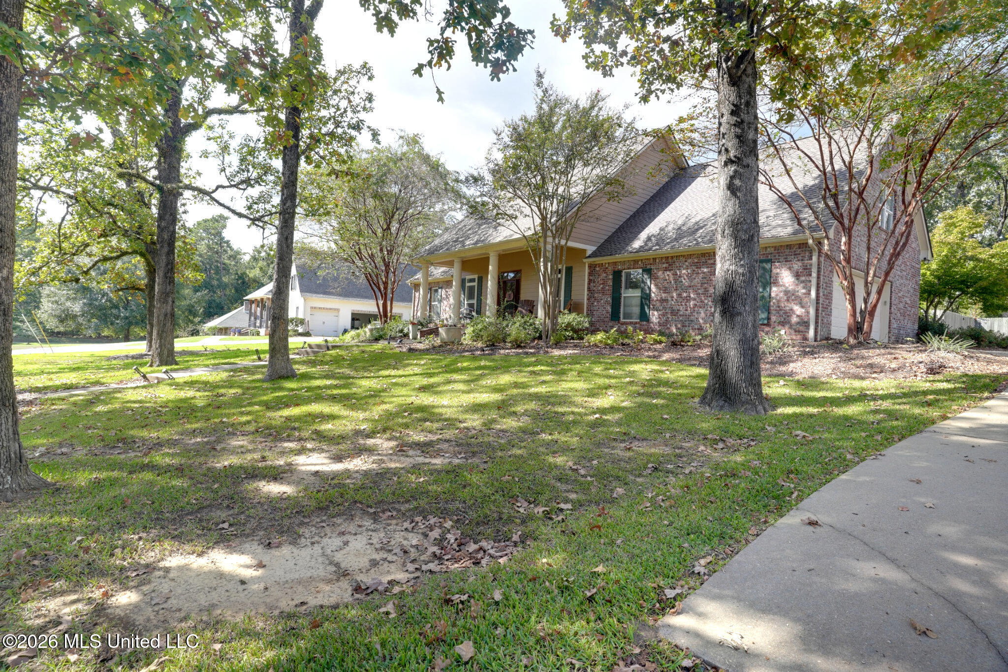 691 Hoy Road Madison, MS 39110 - Photo 38 of 46 Exterior_Angle_Bracket_Blend