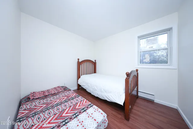 $799,000 | 76 Simonson Avenue | Mariners Harbor