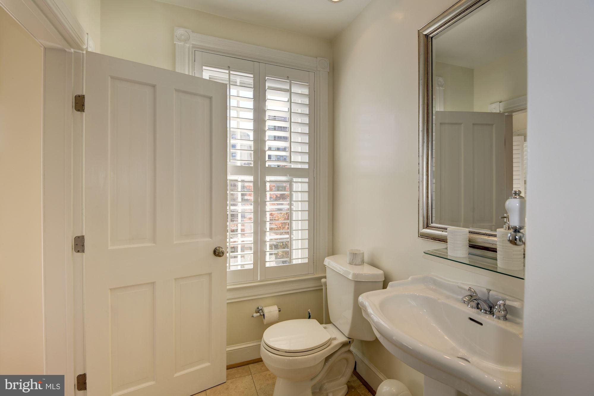 228 E Street Northeast Washington, DC 20002 - Photo 24 of 50 Gallery Image 24