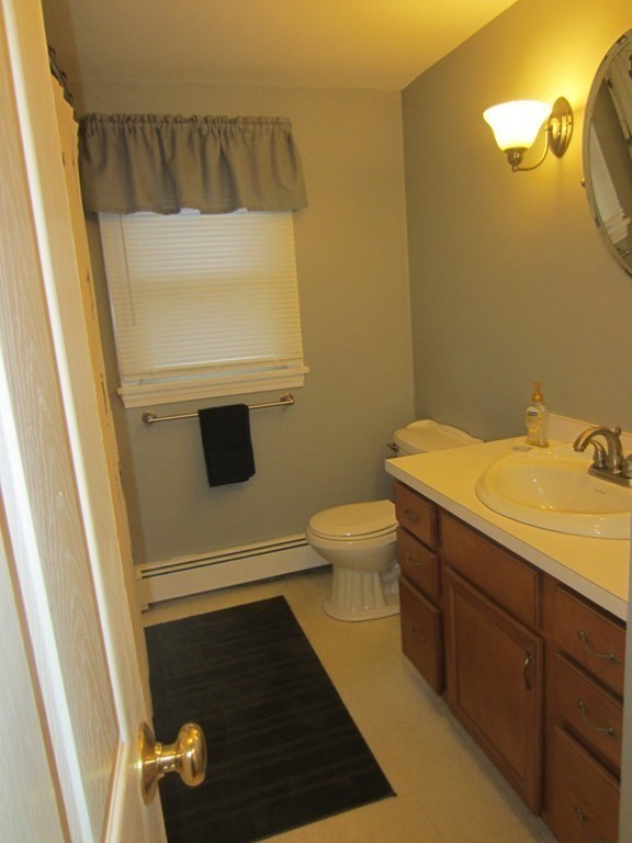 41 Cromesett Road Wareham, MA 02571 - Photo 8 of 11 Gallery Image 8