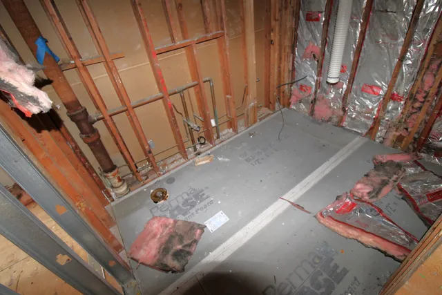 a view of a room with lounge chair