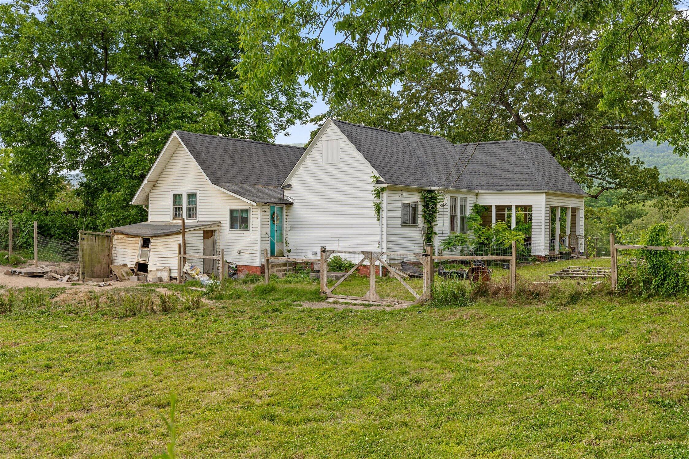 449 South Elm Street Whitwell, TN 37397 - Photo 20 of 24 23-S Elm-23