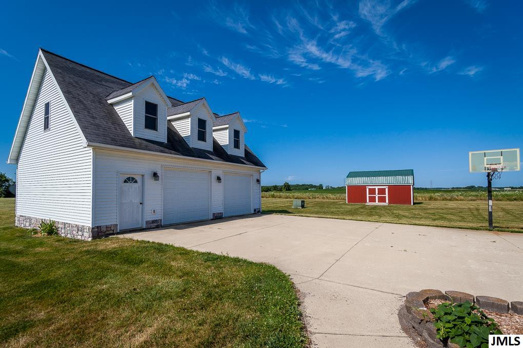 7557 Woerner Road Adrian, MI 49221 - Photo 5 of 36 Photo 5