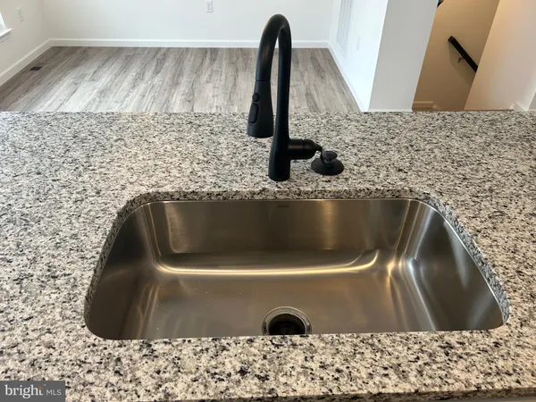 $2,250 | 8177 Lenker Drive, Unit 2604, Harrisburg, PA 17112