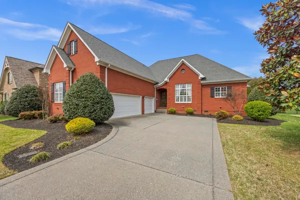 $899,900 | 113 Nogs Garden, Gallatin, TN 37066