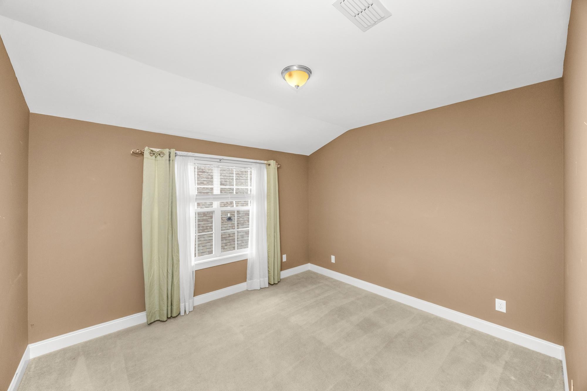 113 Nogs Garden Gallatin, TN 37066 - Photo 19 of 36