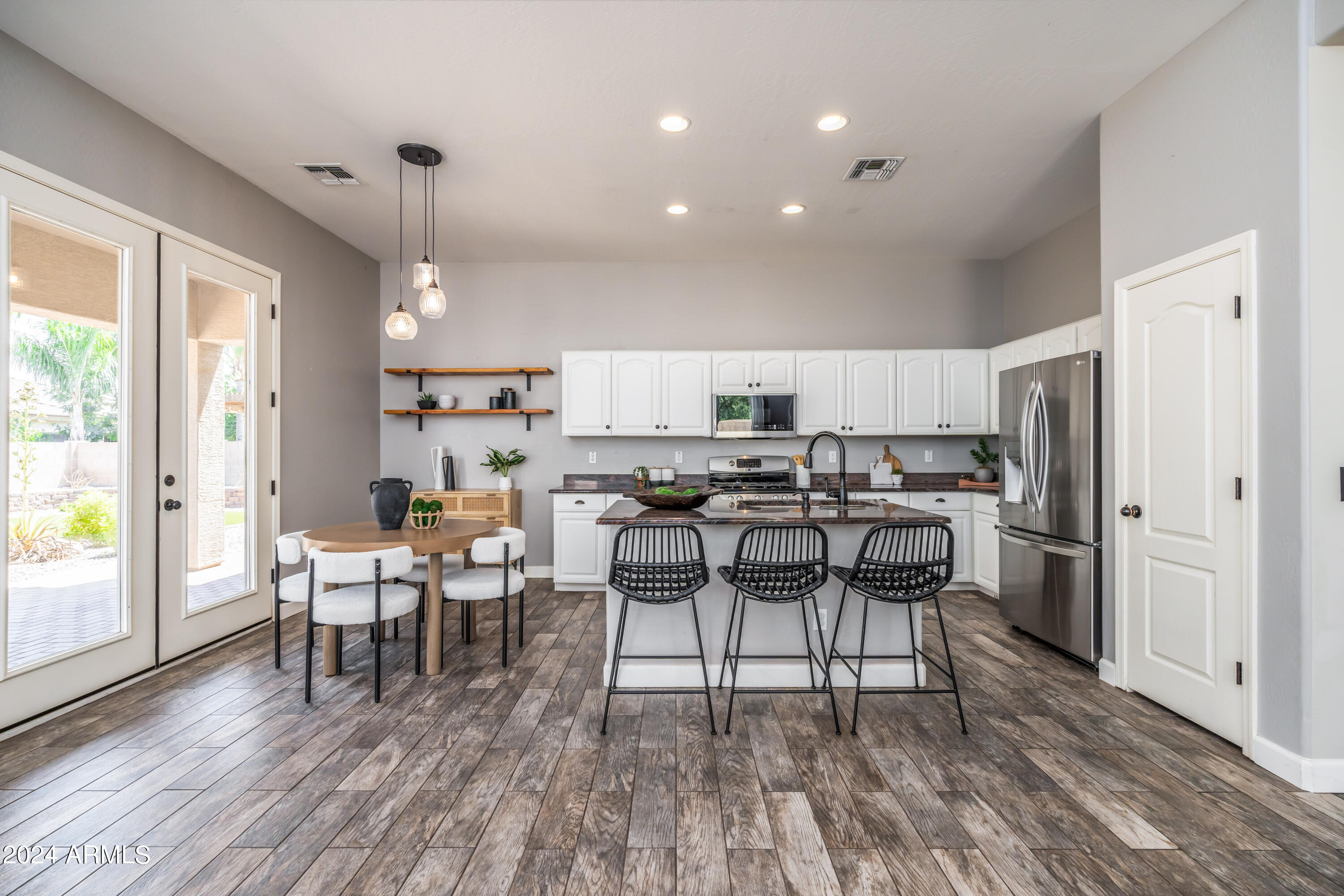 4024 East Reins Road Gilbert, AZ 85297 - Photo 9 of 85 3b