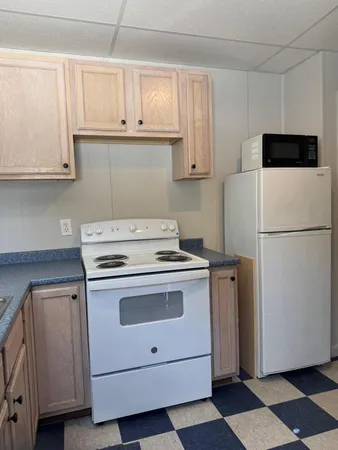 $299,000 | 50 Highway 129, South Bristol, ME 04573