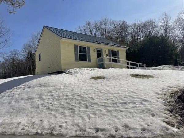 $299,000 | 50 Highway 129, South Bristol, ME 04573
