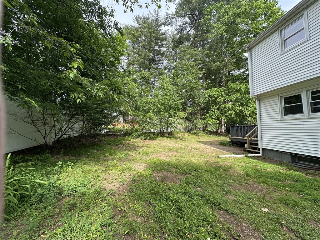 53-55 Magnolia Avenue, Unit RIGHT SIDE Billerica, MA 01821 - Photo 4 of 17
