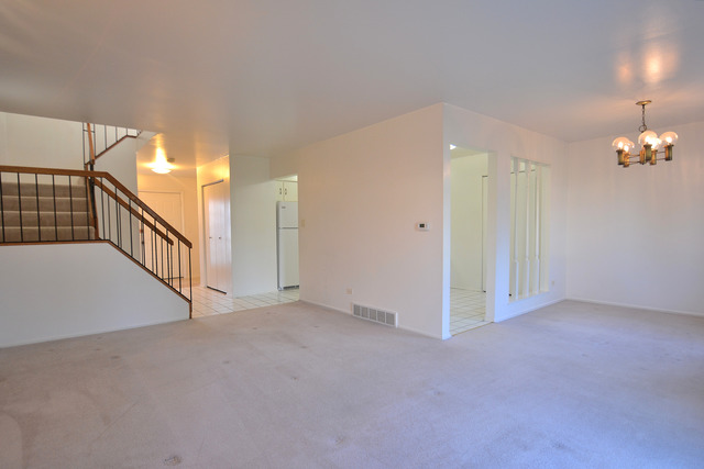 640 Ash Lane, Unit 640 Wheeling, IL 60090 - Photo 10 of 24