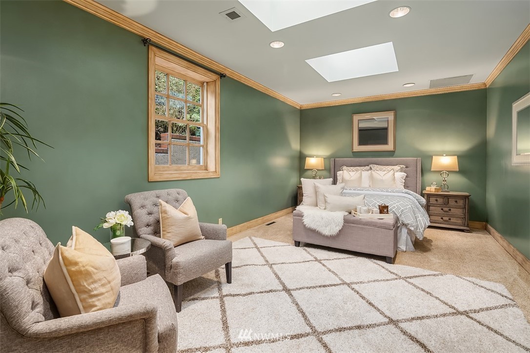 3432 Hunts Point Road Hunts Point, WA 98004 - Photo 20 of 39